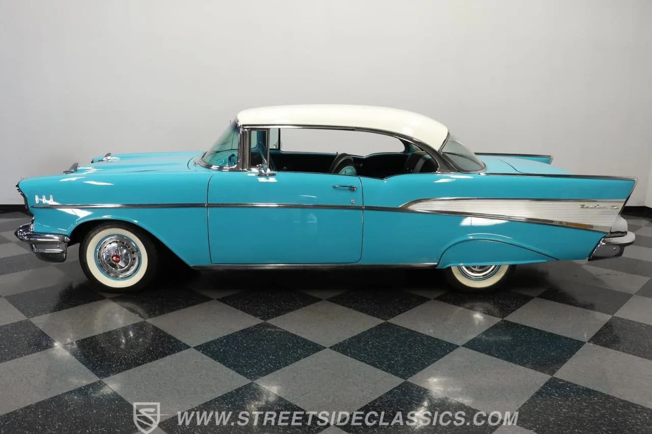 1957 Chevrolet Bel Air Hard Top - Thumbnail 2