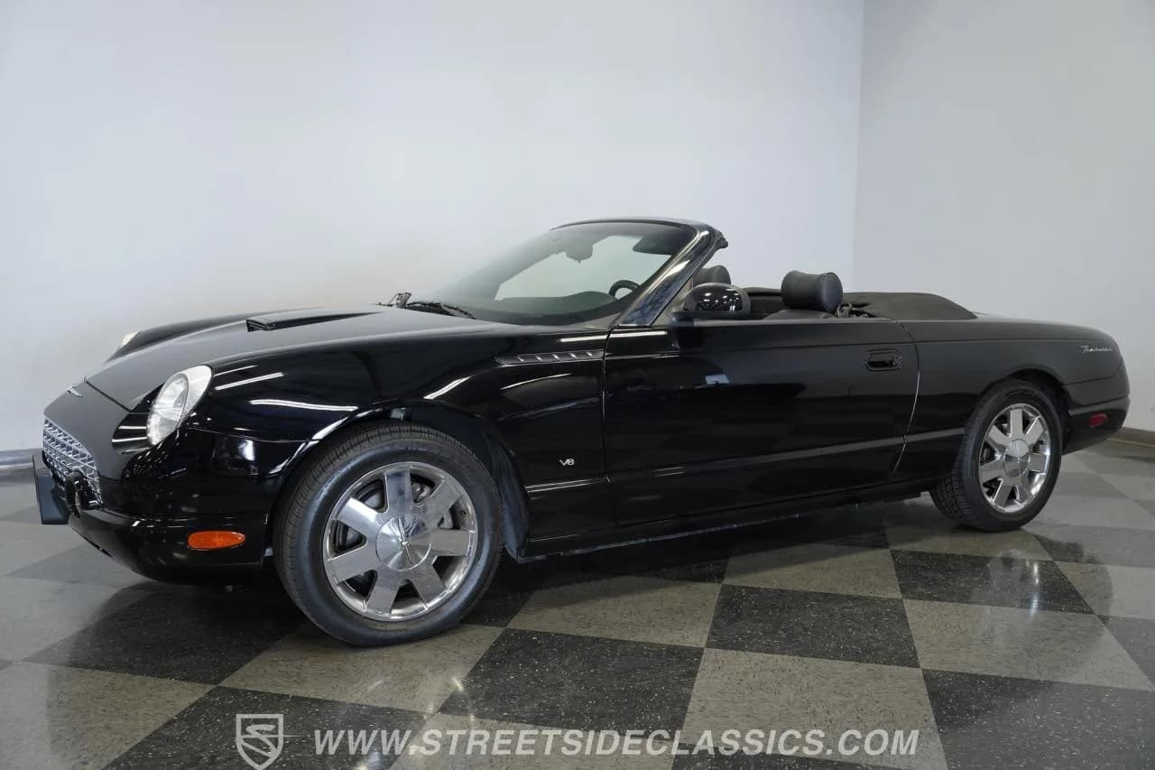 2003 Ford Thunderbird - Thumbnail 6