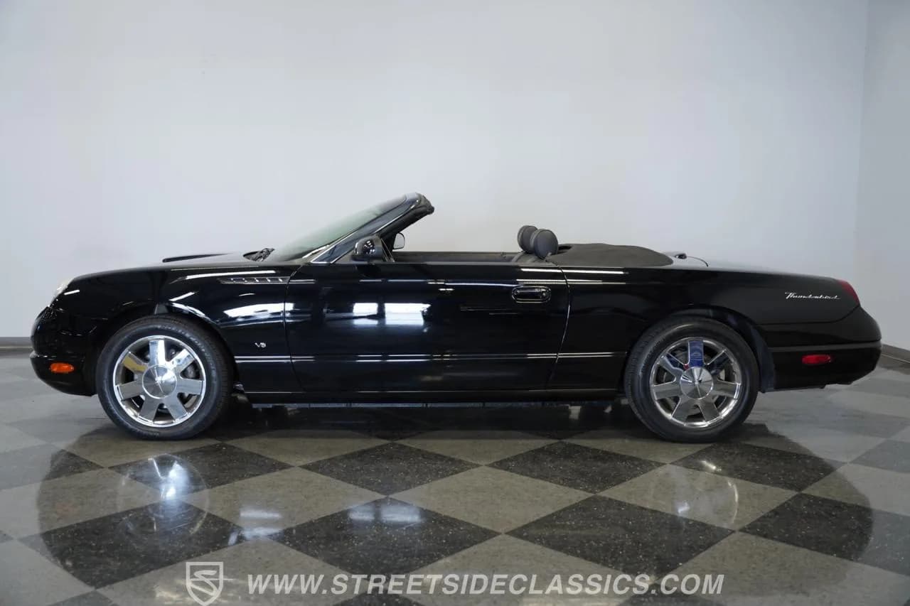 2003 Ford Thunderbird - Thumbnail 7