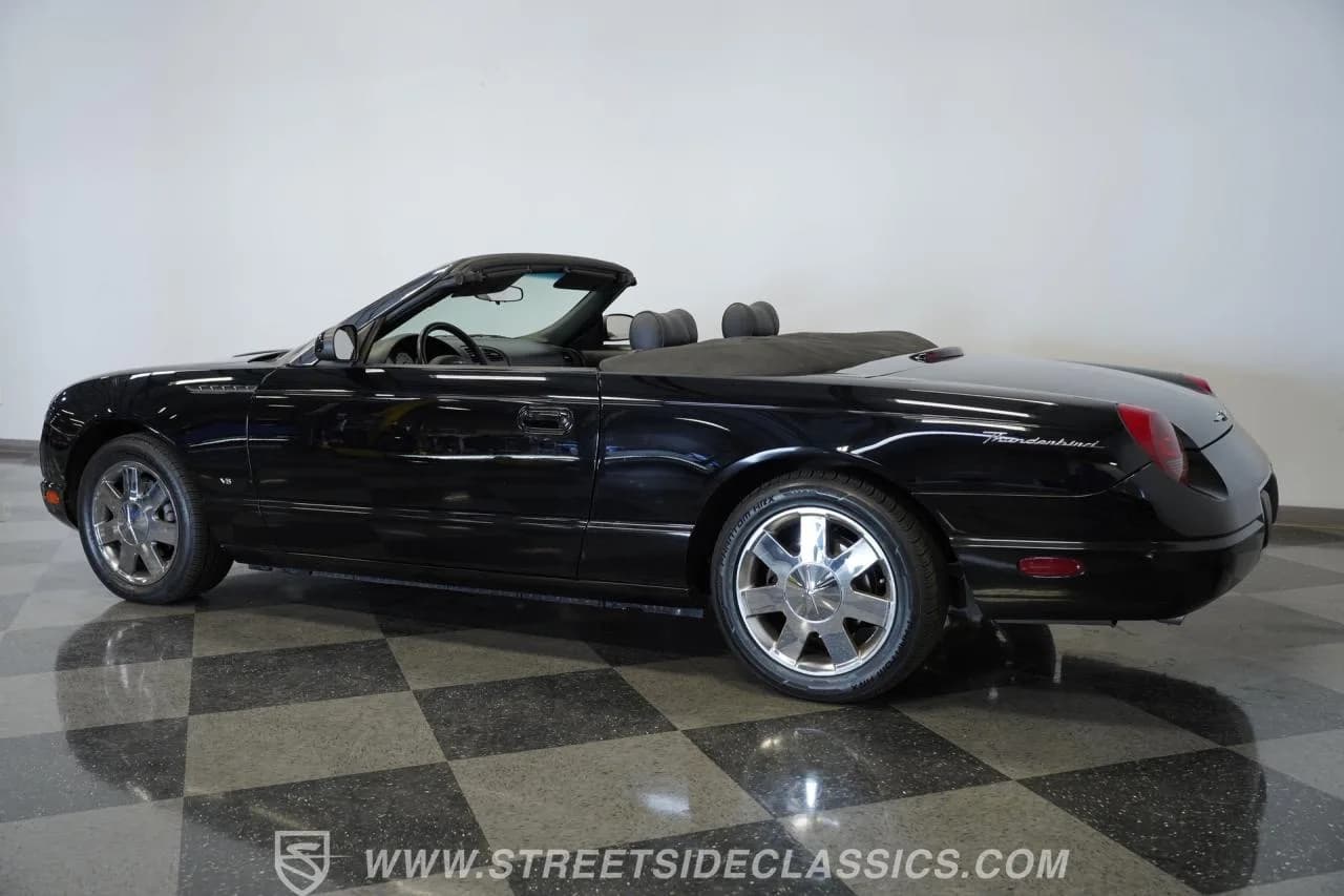 2003 Ford Thunderbird - Thumbnail 8
