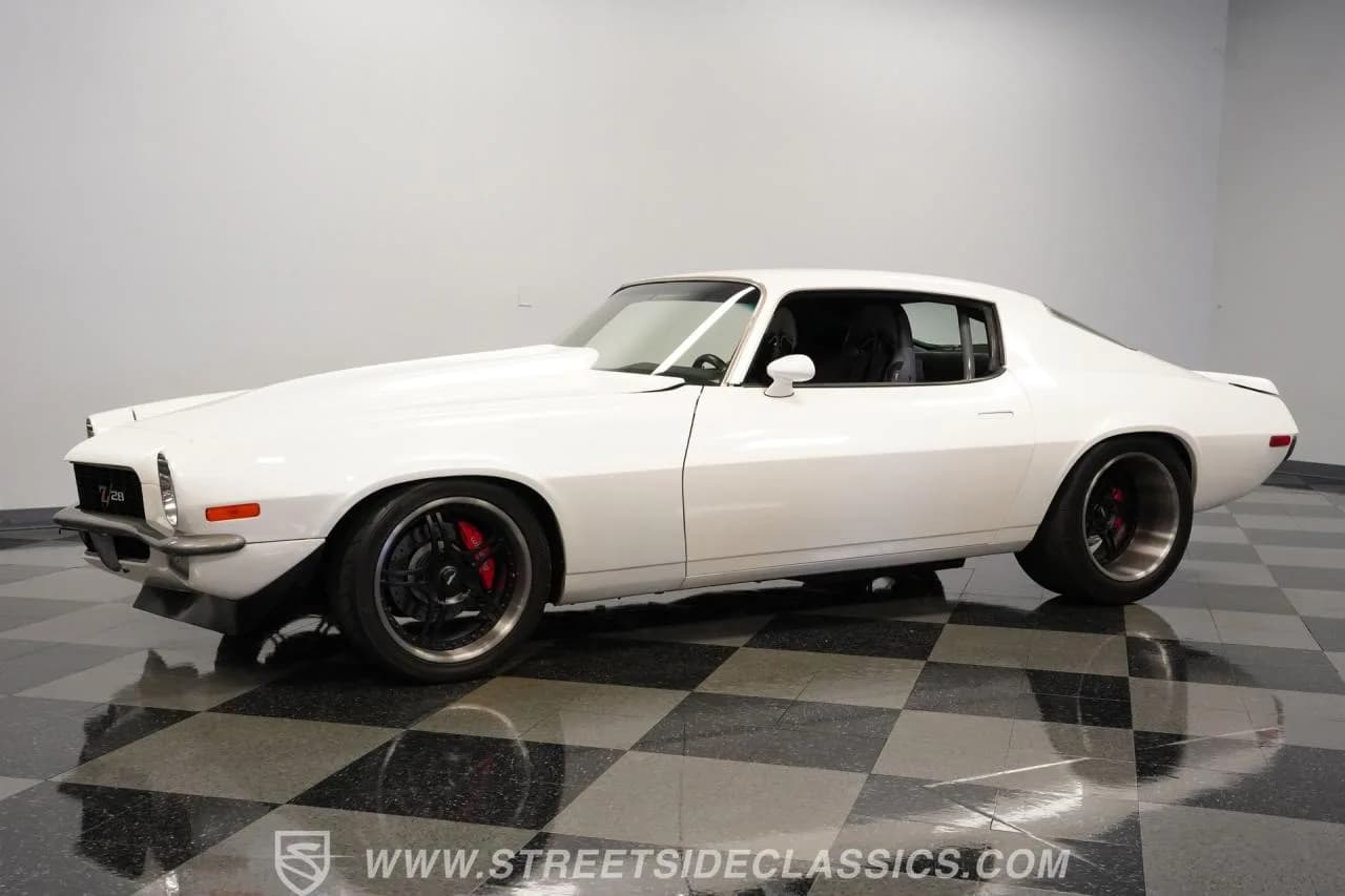 1970 Chevrolet Camaro Pro Touring - Thumbnail 6