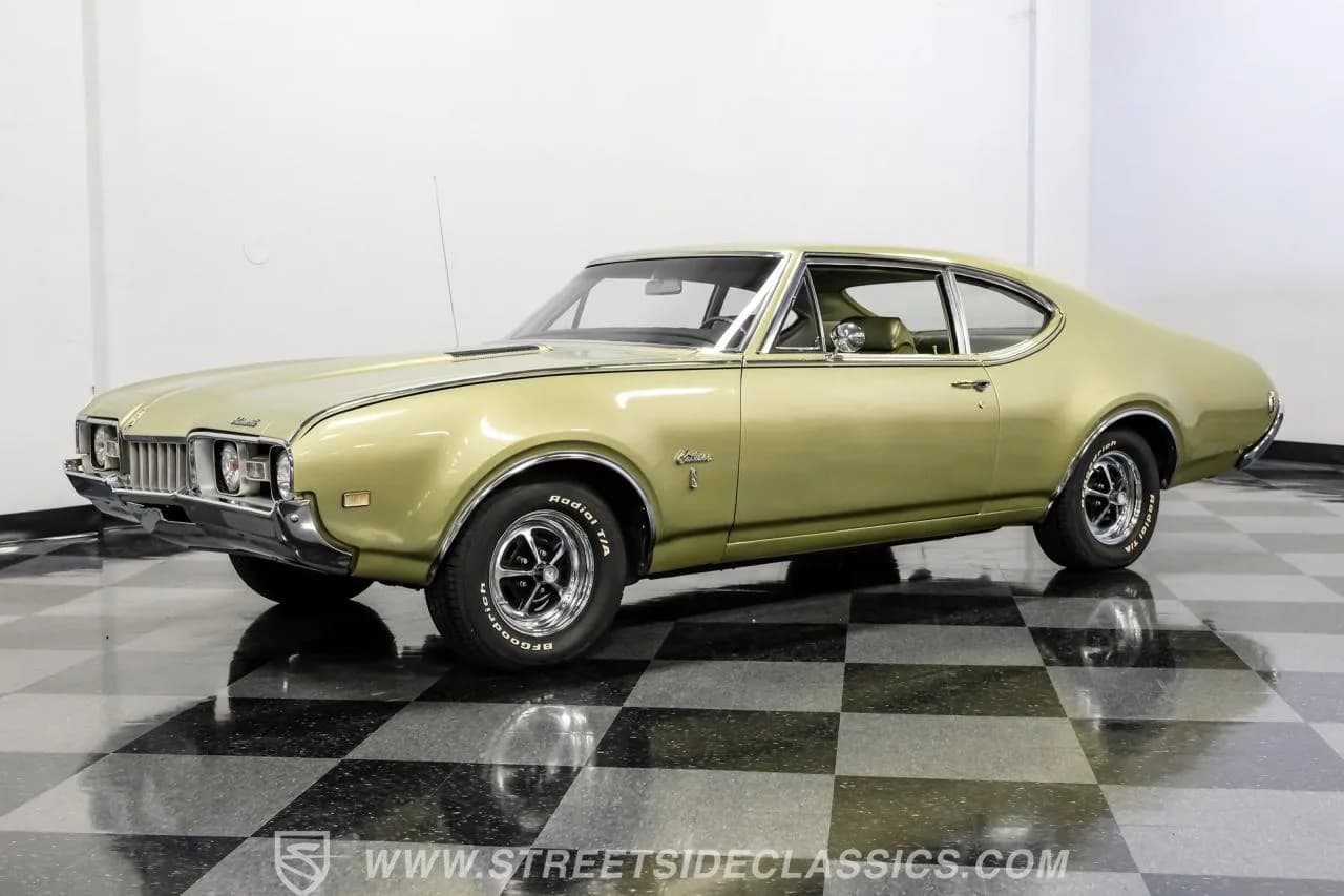 1968 Oldsmobile Cutlass S - Thumbnail 5