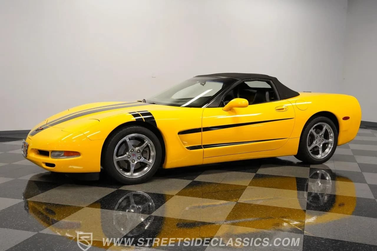 2000 Chevrolet Corvette Convertible - Thumbnail 6