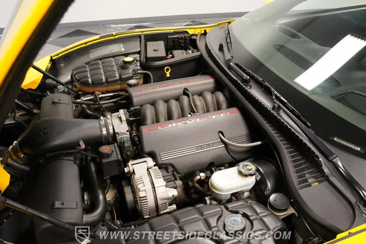 2000 Chevrolet Corvette Convertible - Thumbnail 3