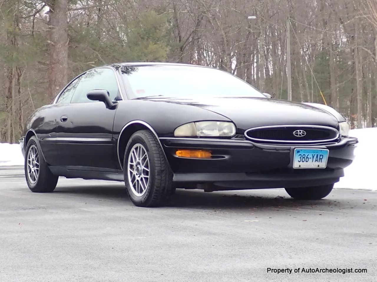 Buick Riviera Supercharged - Thumbnail 8