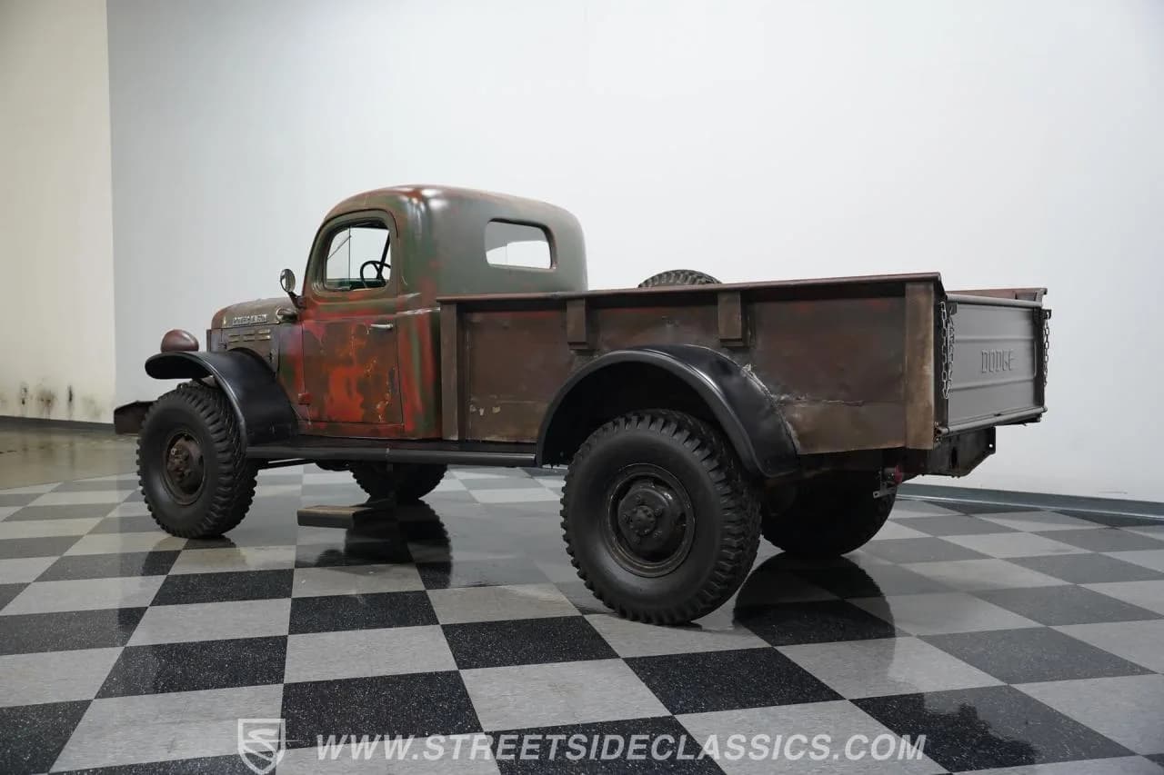 1948 Dodge Power Wagon 4x4 - Thumbnail 8