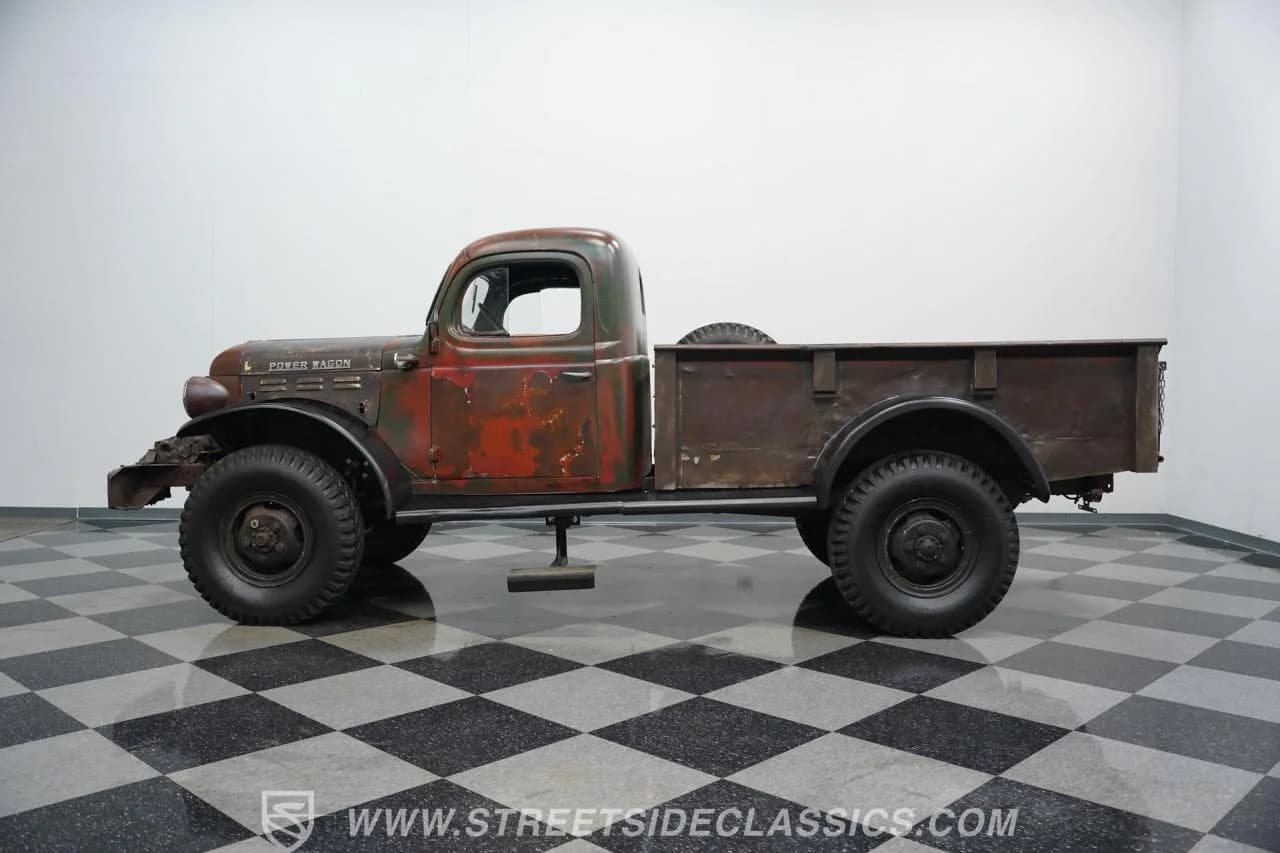 1948 Dodge Power Wagon 4x4 - Thumbnail 2