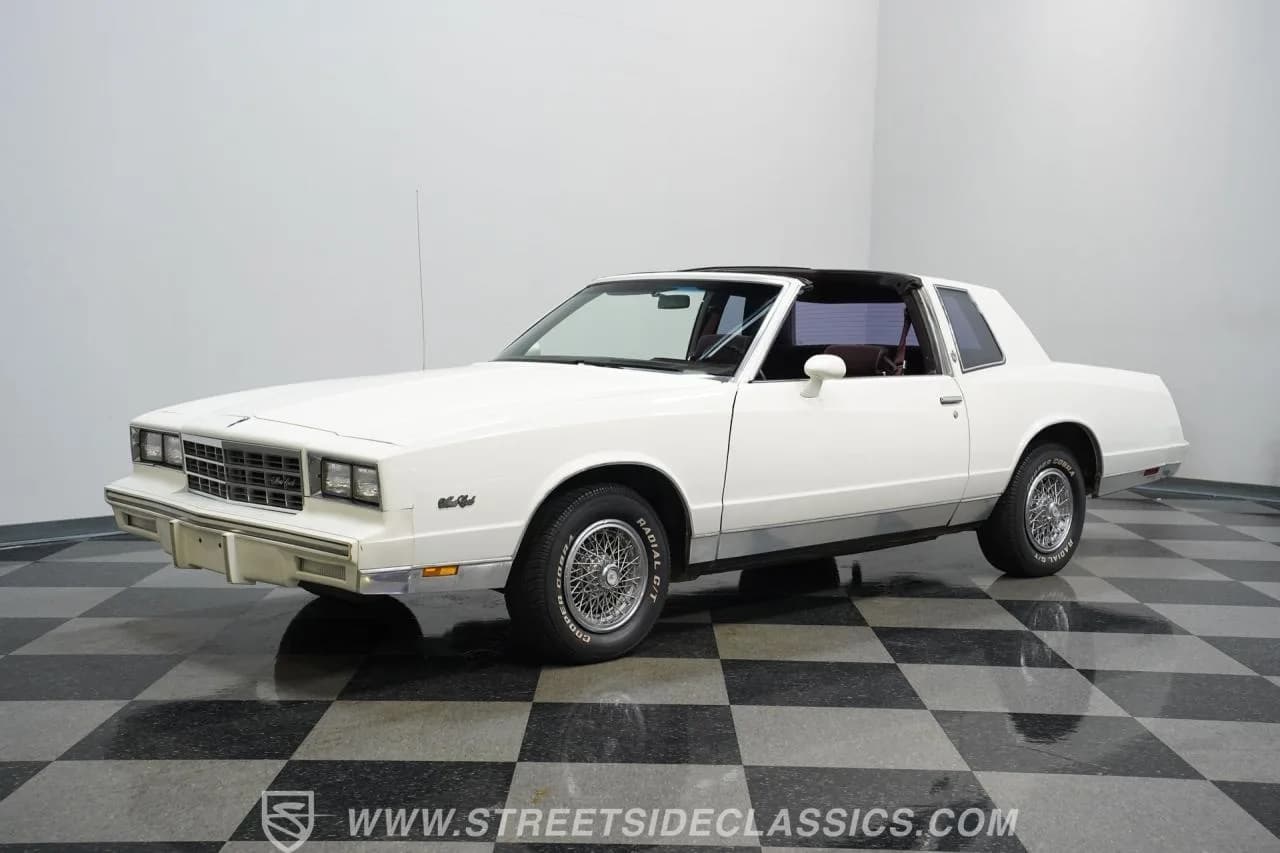 1985 Chevrolet Monte Carlo - Thumbnail 5