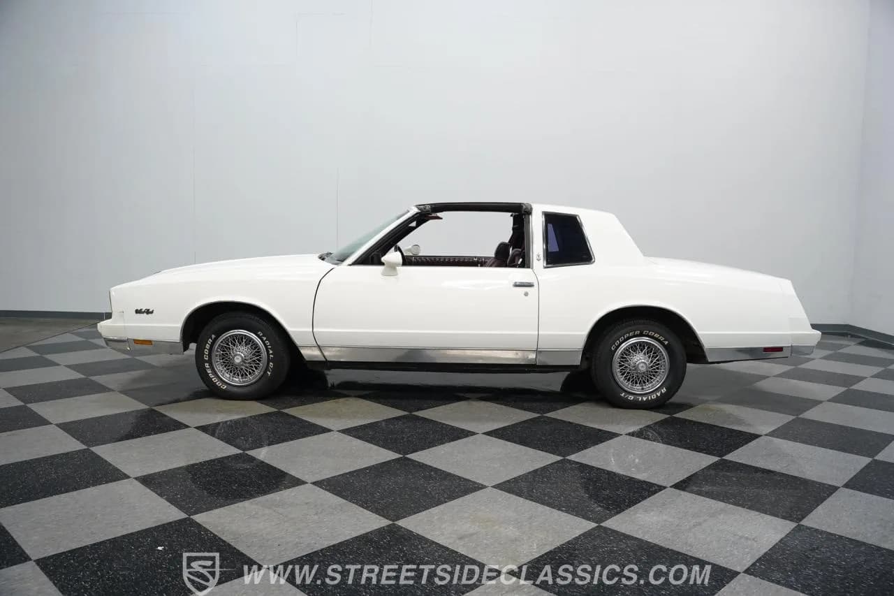 1985 Chevrolet Monte Carlo - Thumbnail 7