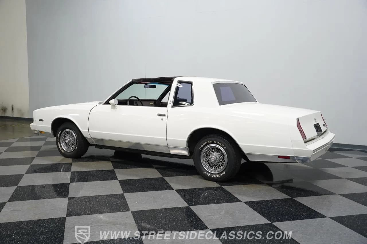1985 Chevrolet Monte Carlo - Thumbnail 8