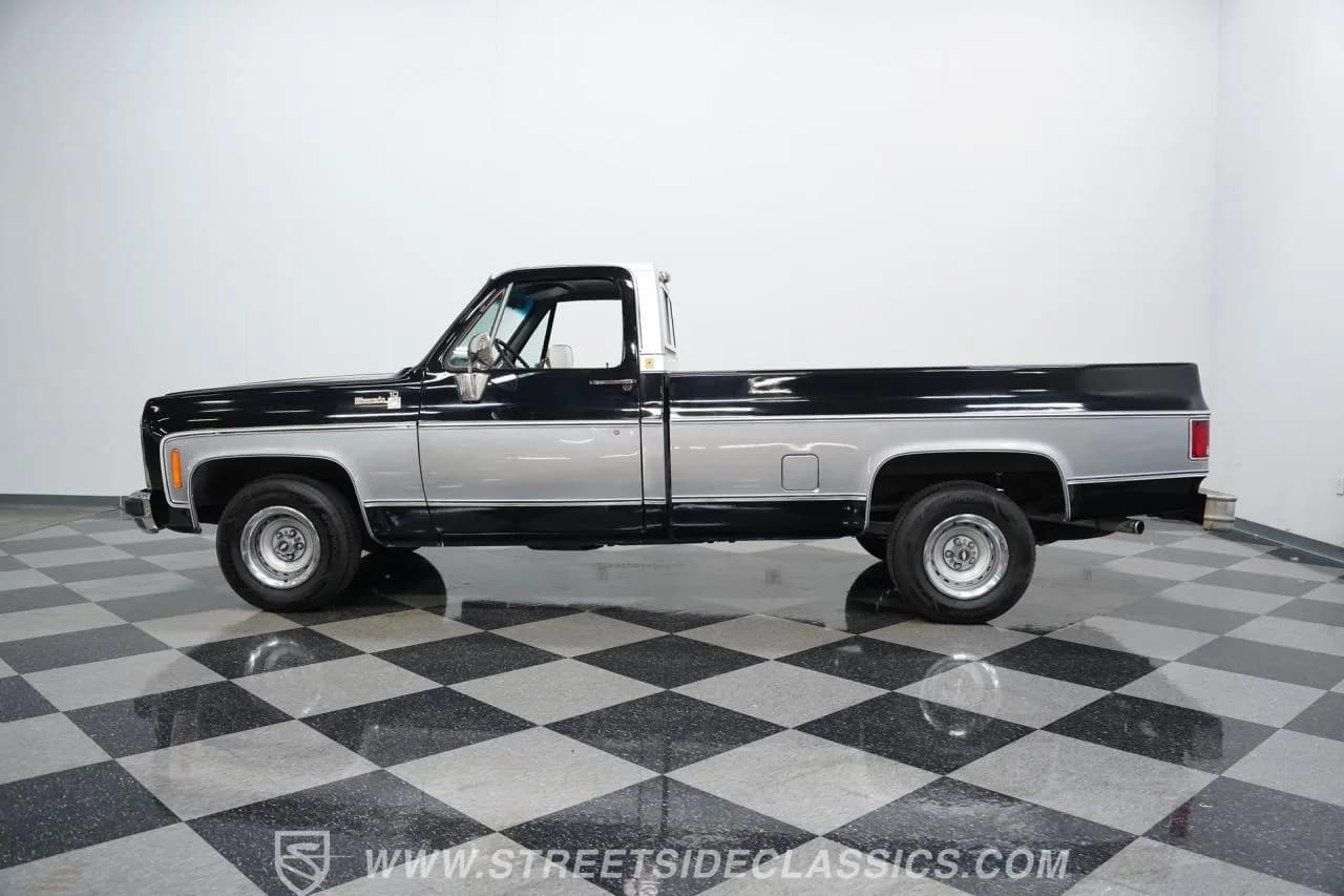1979 Chevrolet C10 Silverado Big 10 - Thumbnail 2