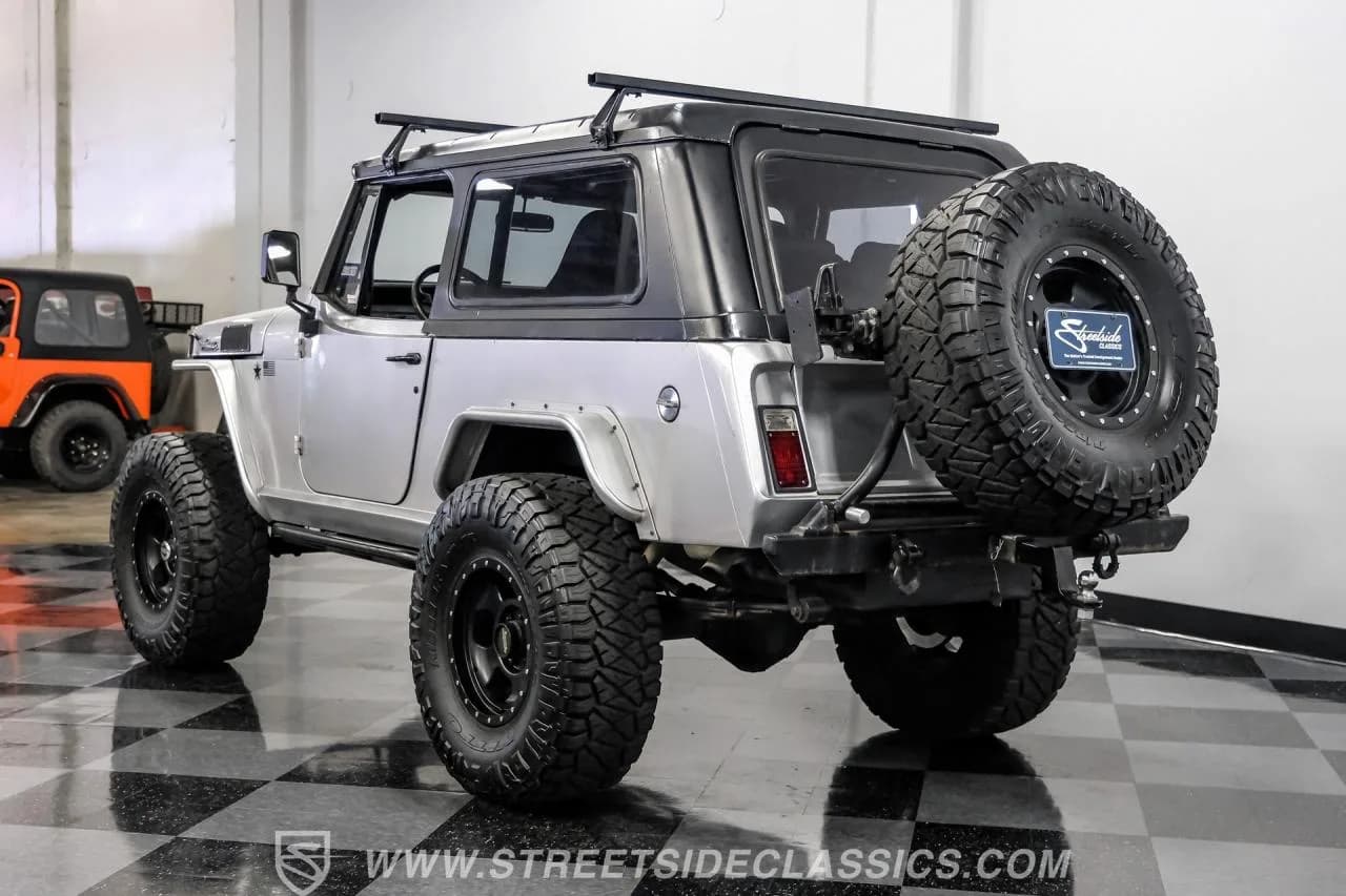 1970 Jeep Jeepster Commando Restomod - Thumbnail 8
