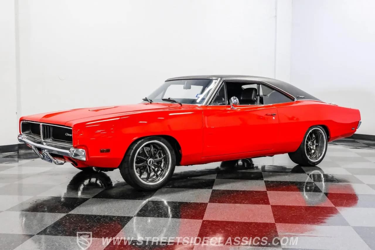 1969 Dodge Charger Supercharged Hemi Restomod - Thumbnail 5