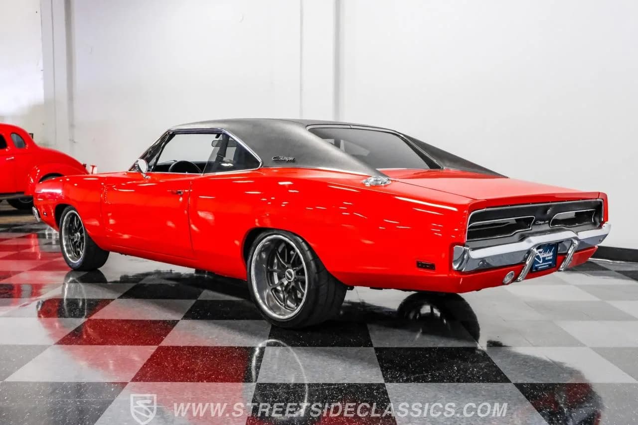 1969 Dodge Charger Supercharged Hemi Restomod - Thumbnail 6