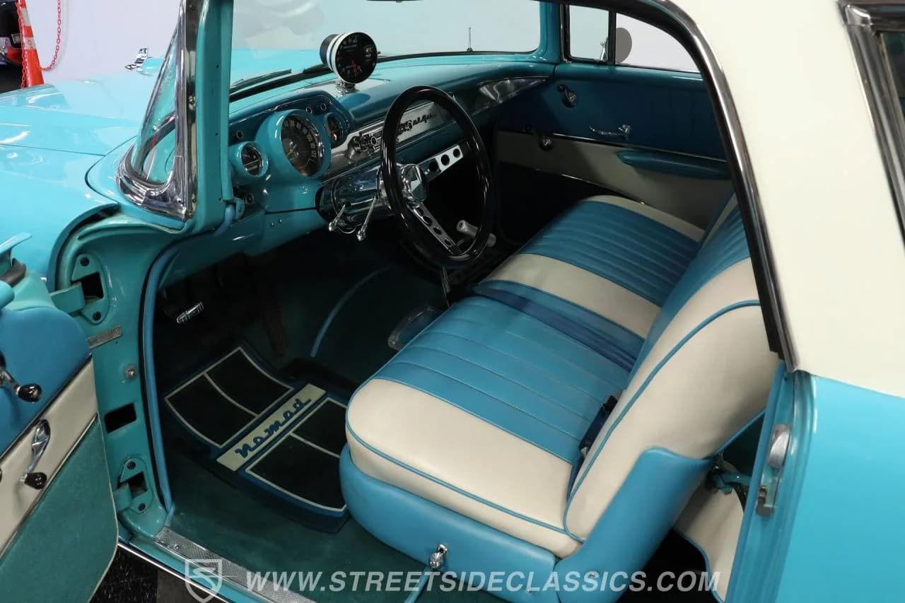 1957 Chevrolet Nomad - Thumbnail 4
