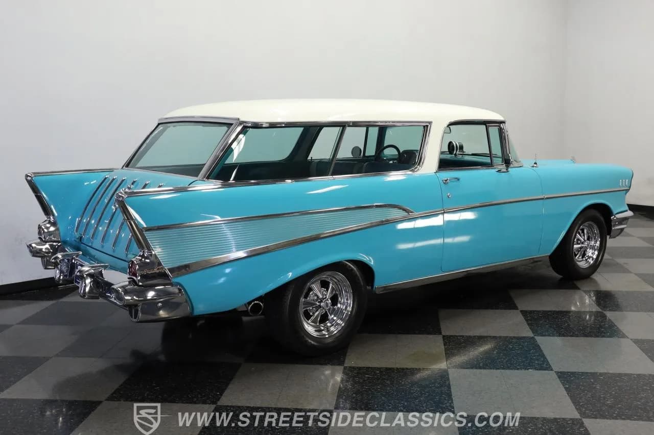 1957 Chevrolet Nomad - Thumbnail 5