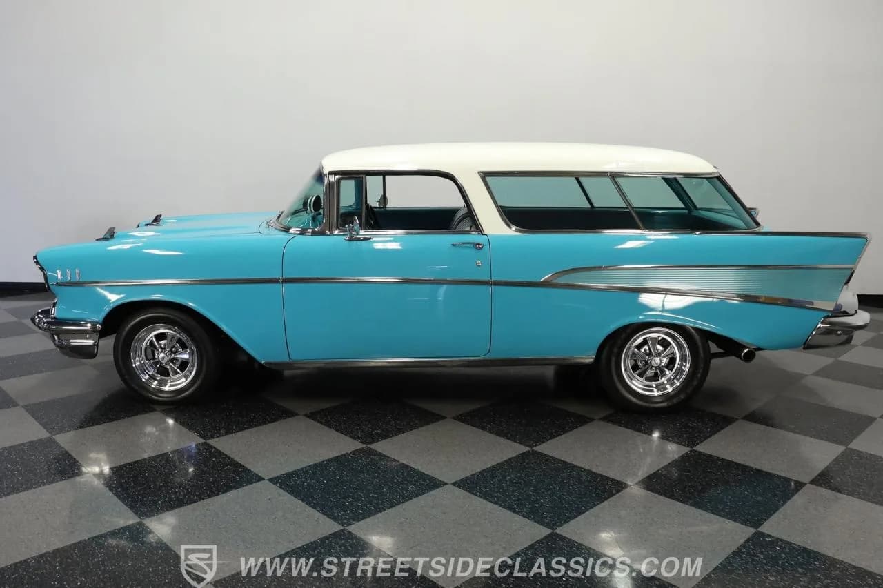 1957 Chevrolet Nomad - Thumbnail 2