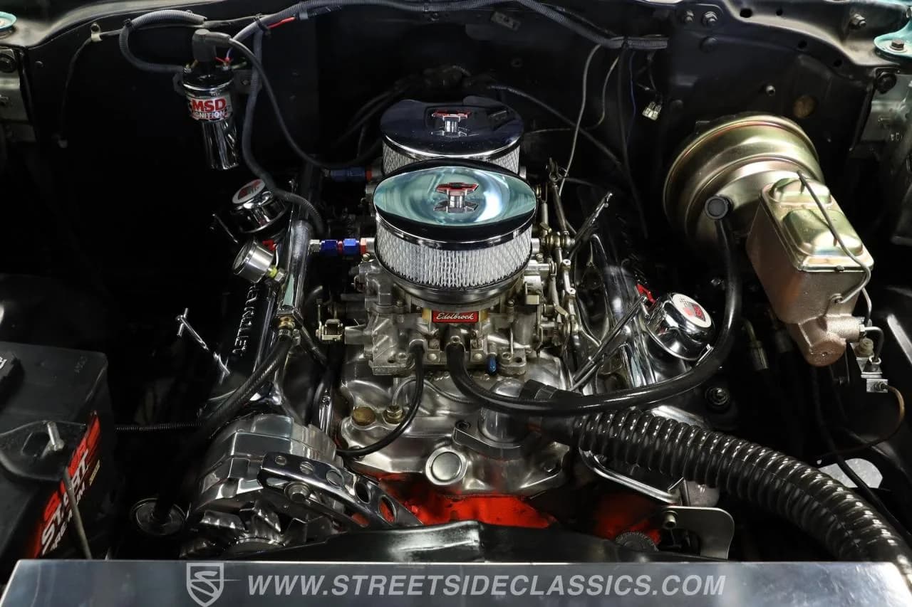 1957 Chevrolet Nomad - Thumbnail 3