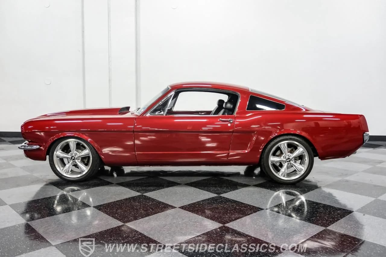 1965 Ford Mustang Fastback Restomod - Thumbnail 4