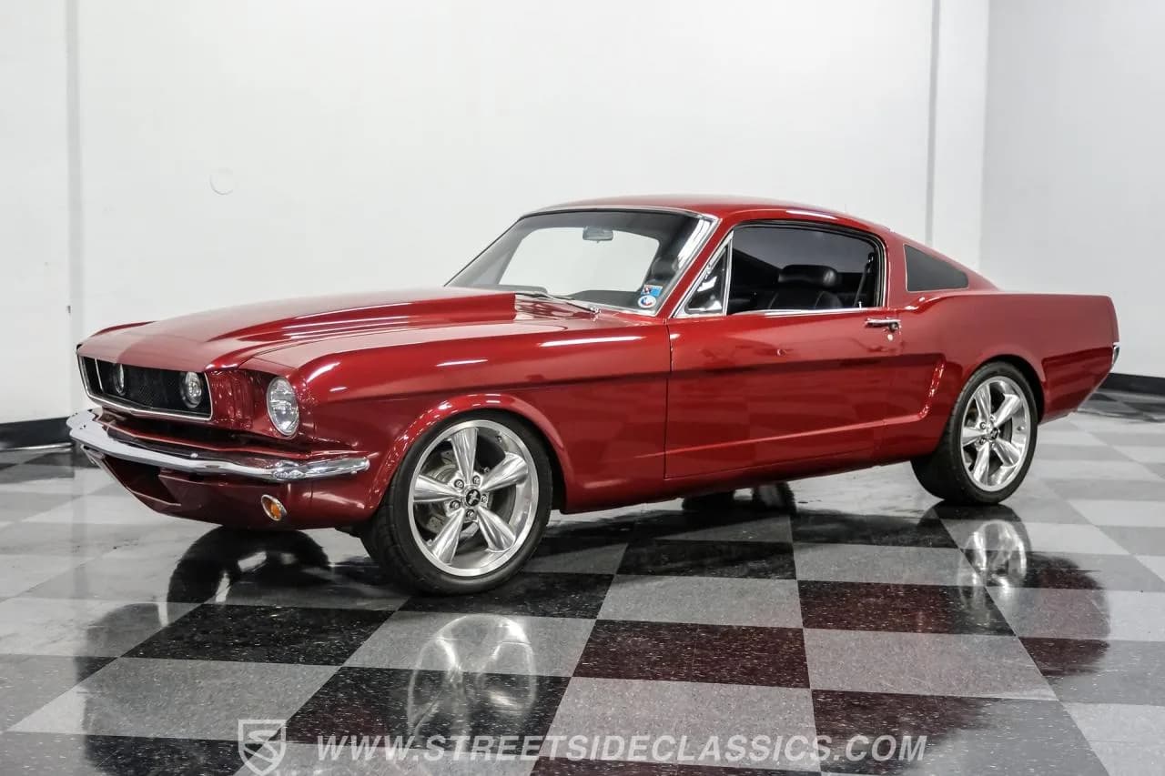 1965 Ford Mustang Fastback Restomod - Thumbnail 7