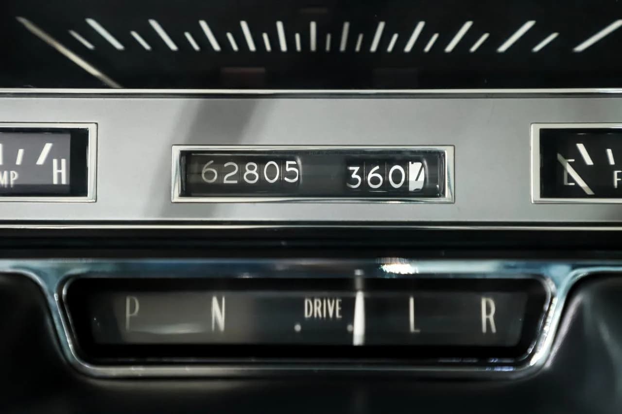 1960 Cadillac Series 62 - Thumbnail 2