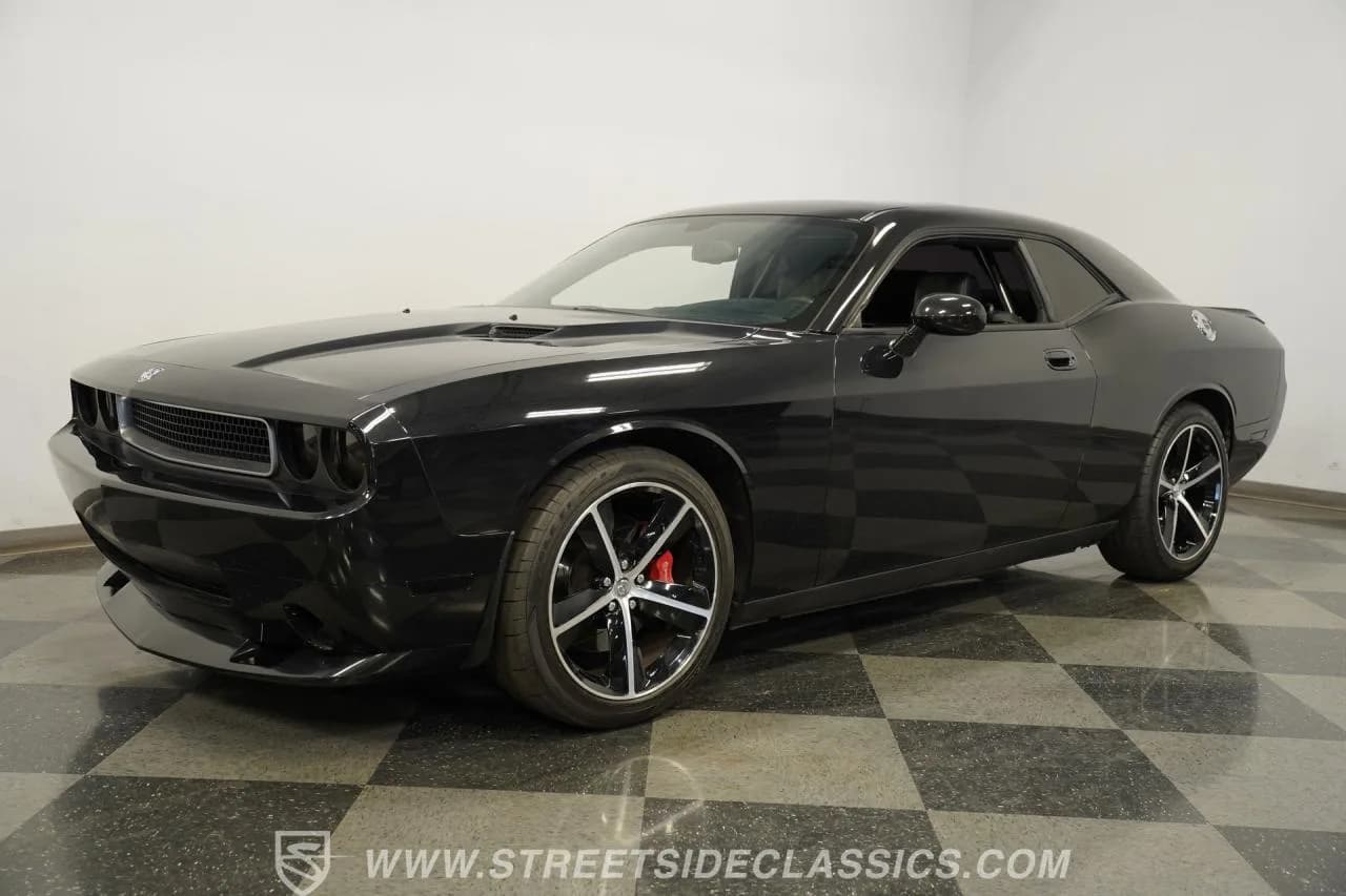 2010 Dodge Challenger SRT8 Twin Turbo - Thumbnail 5