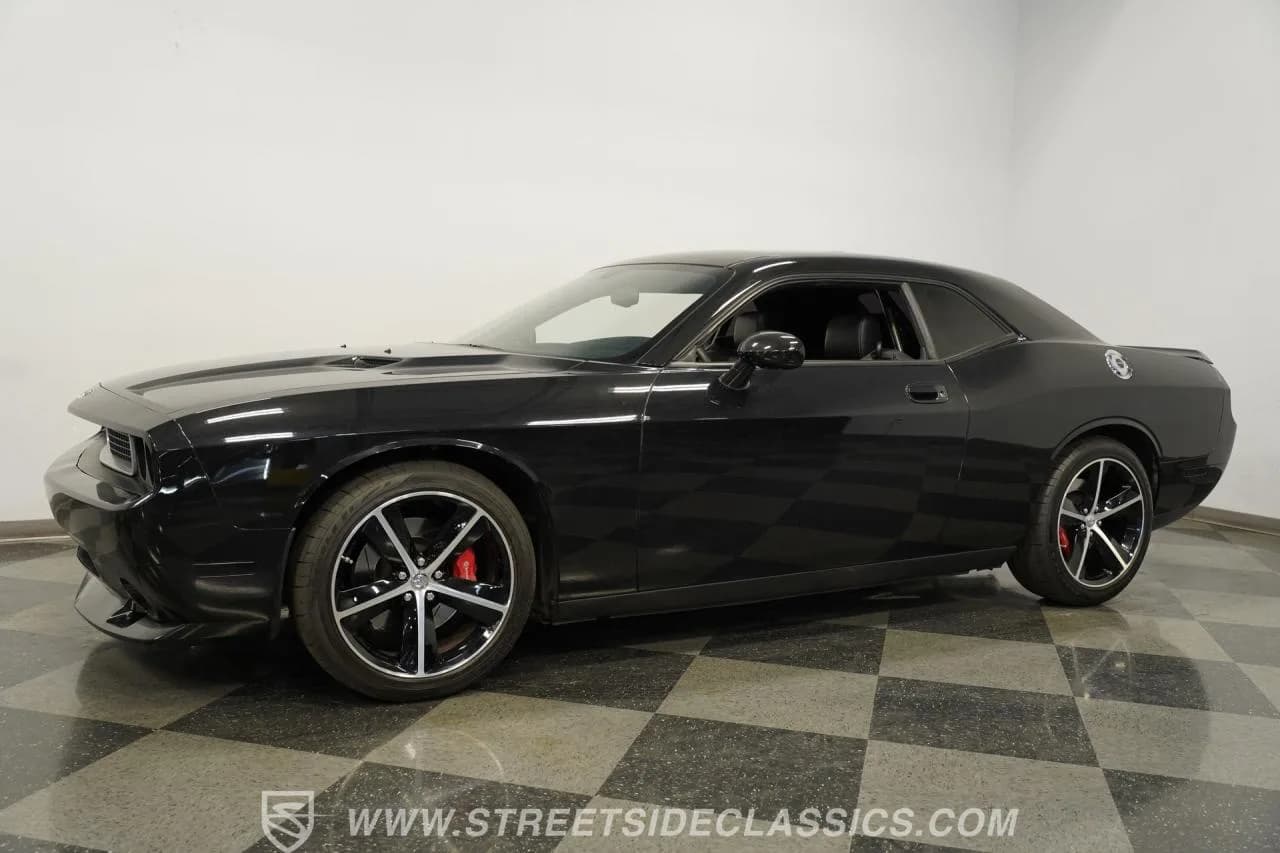 2010 Dodge Challenger SRT8 Twin Turbo - Thumbnail 6