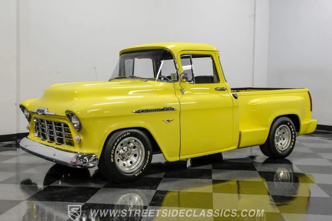 1955 Chevrolet 3200 Big Window Restomod - Thumbnail 5