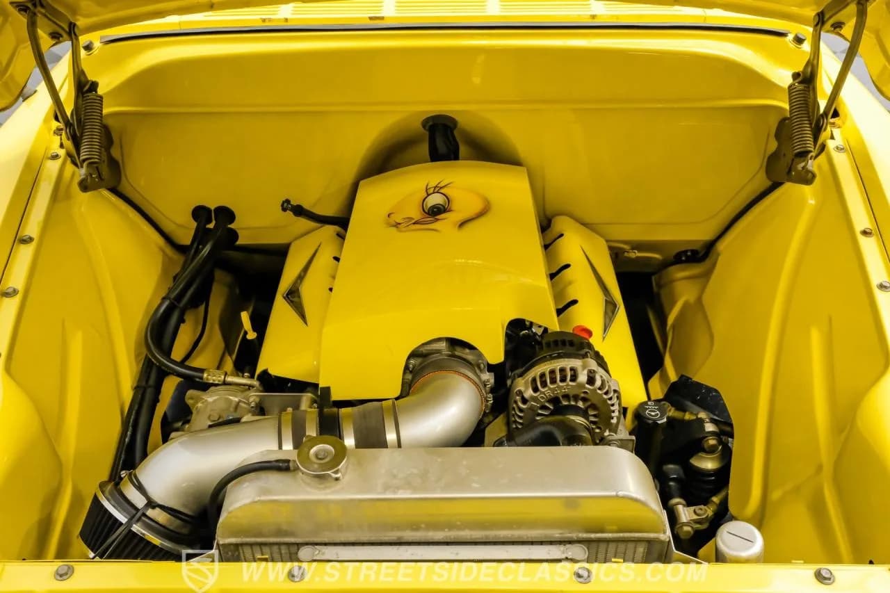1955 Chevrolet 3200 Big Window Restomod - Thumbnail 3