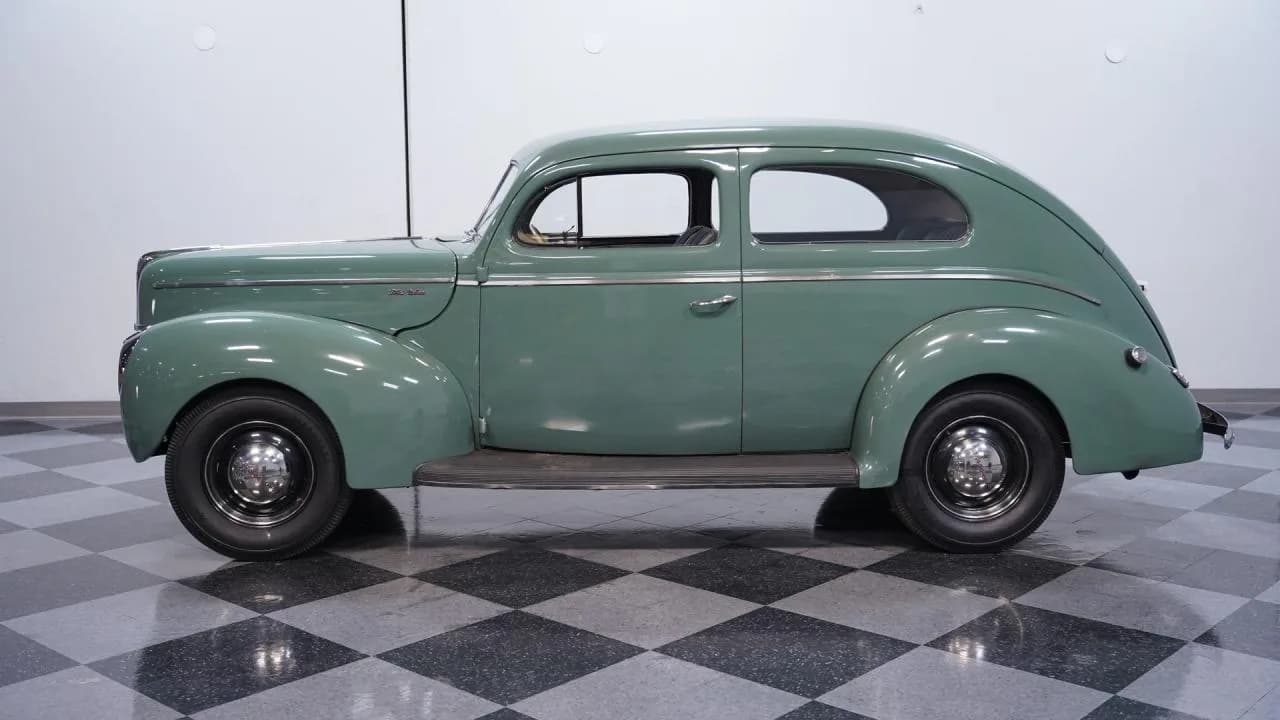 1940 Ford Tudor Sedan - Thumbnail 2