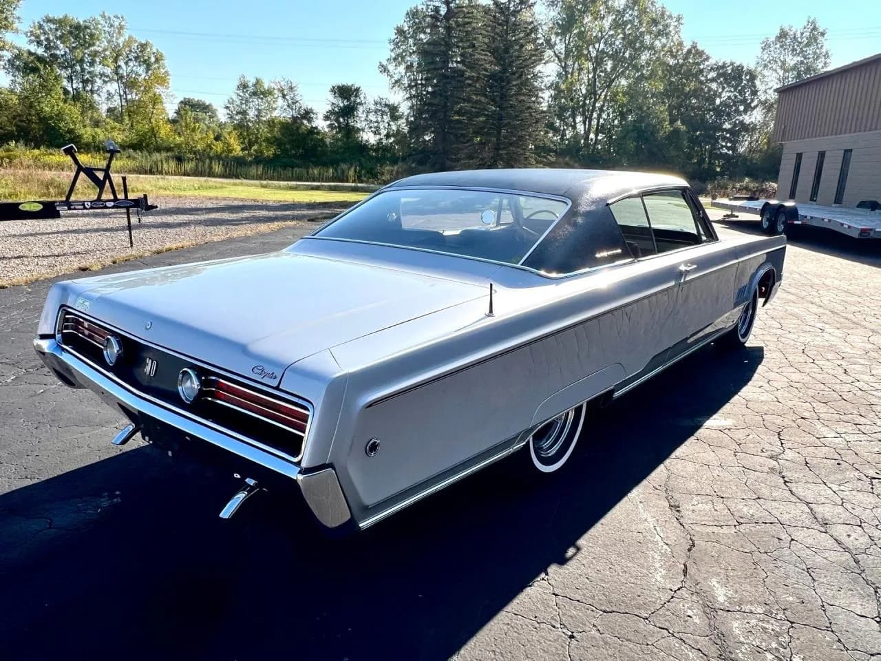 1968 Chrysler 300 - Thumbnail 6