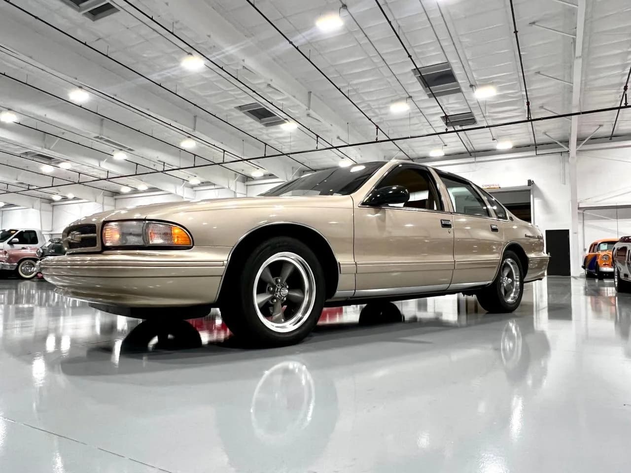 1996 Chevrolet Caprice - Thumbnail 2