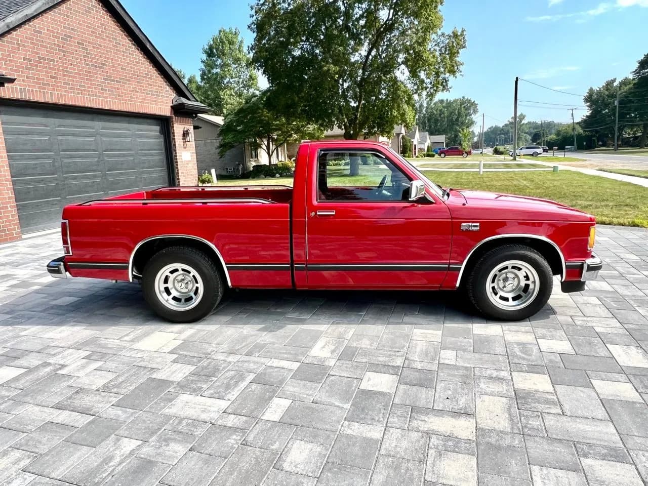 1988 Chevrolet S-10 - Thumbnail 4