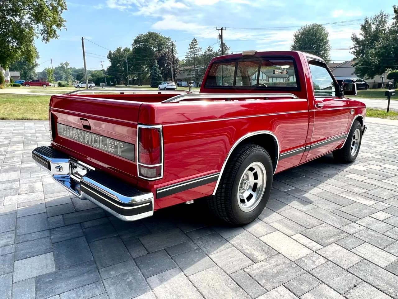 1988 Chevrolet S-10 - Thumbnail 5