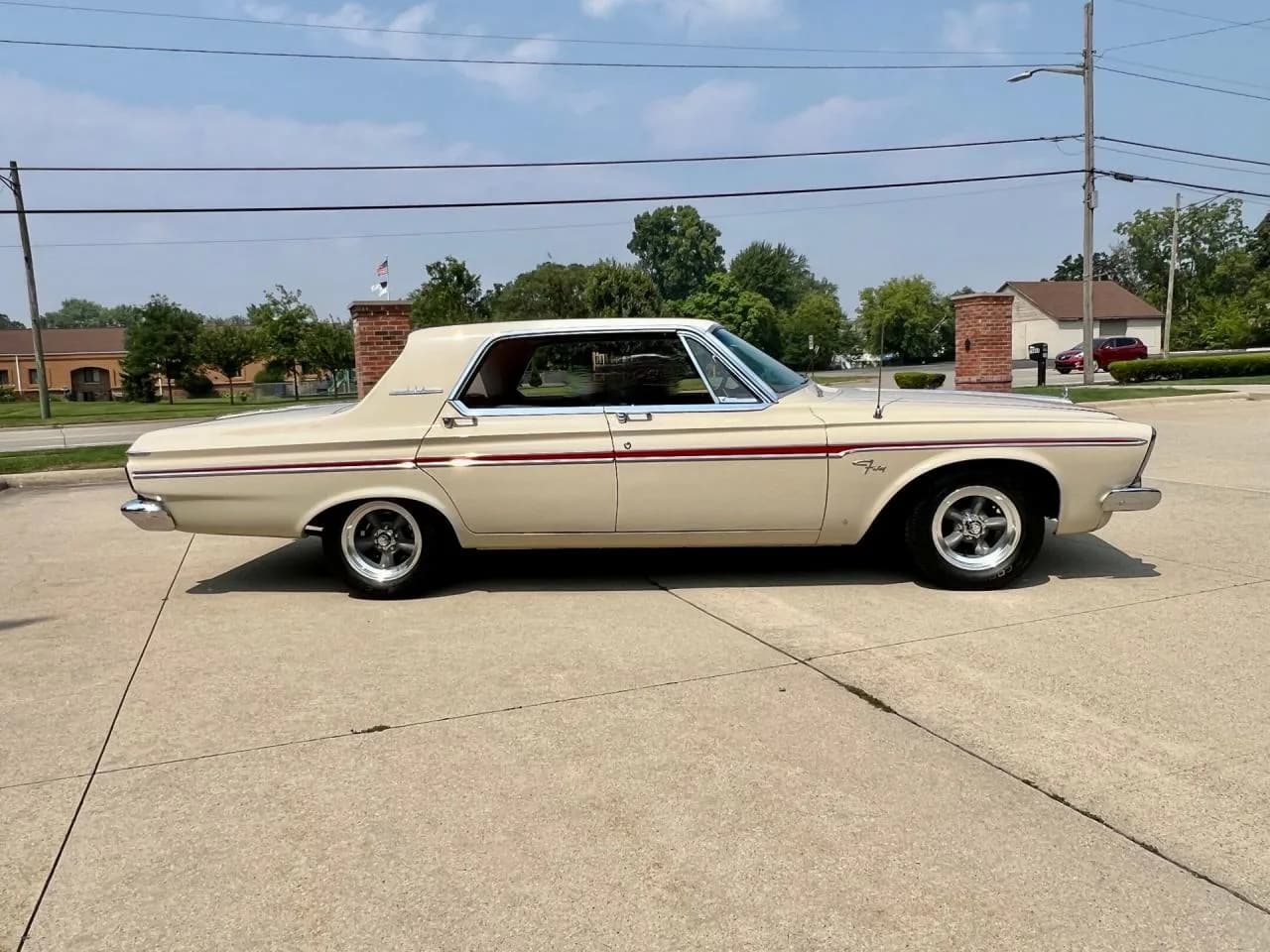 1963 Plymouth Fury - Thumbnail 4