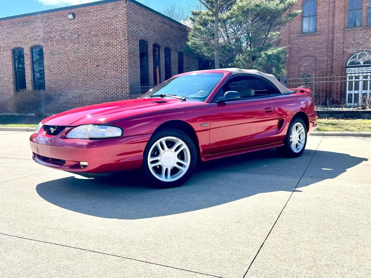 1996 Ford Mustang GT - Thumbnail 2