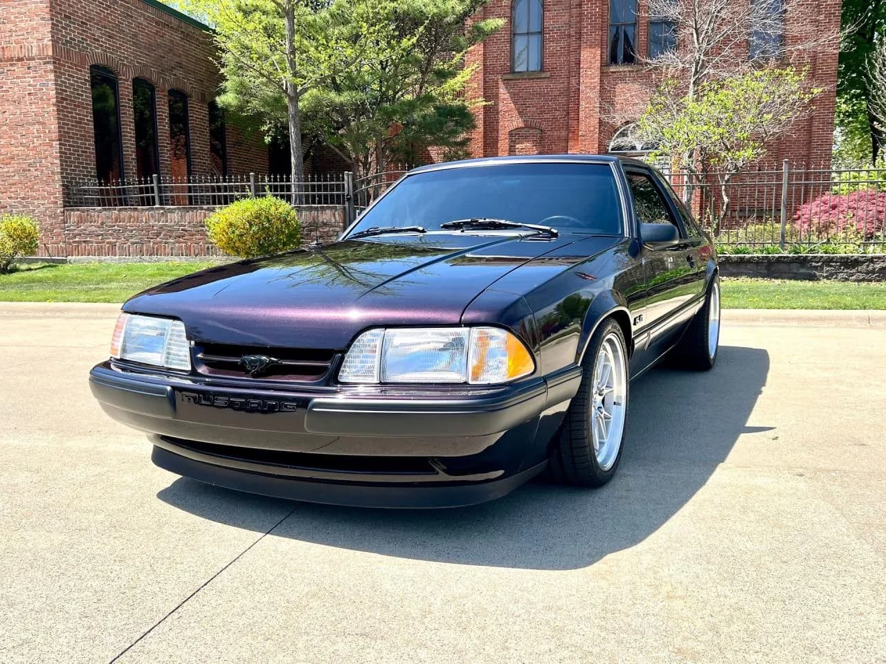 1989 Ford Mustang LX 5.0 - Thumbnail 2
