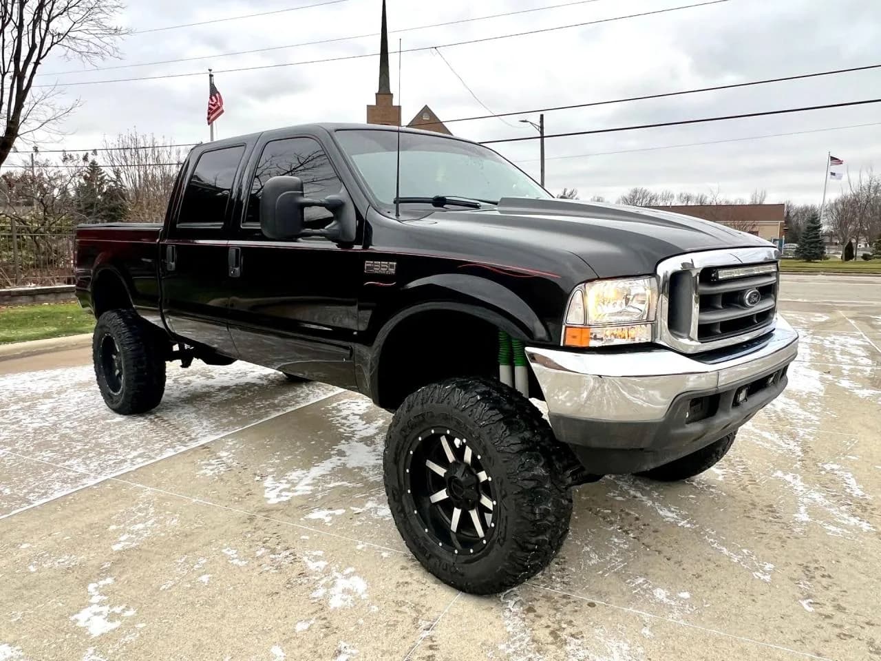 2002 Ford F350 - Thumbnail 5