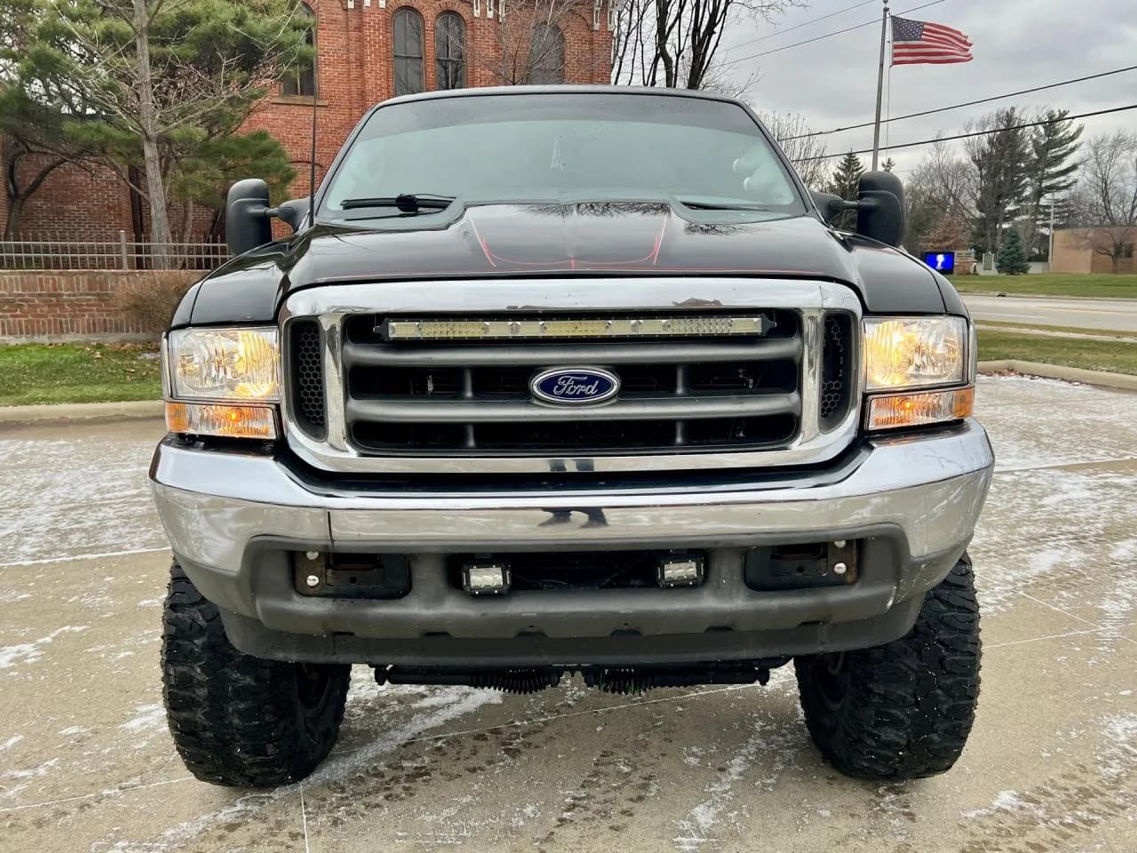 2002 Ford F350 - Thumbnail 6