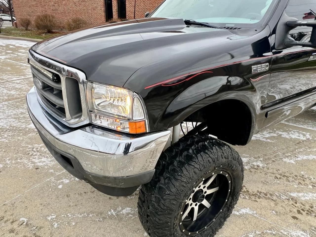 2002 Ford F350 - Thumbnail 8