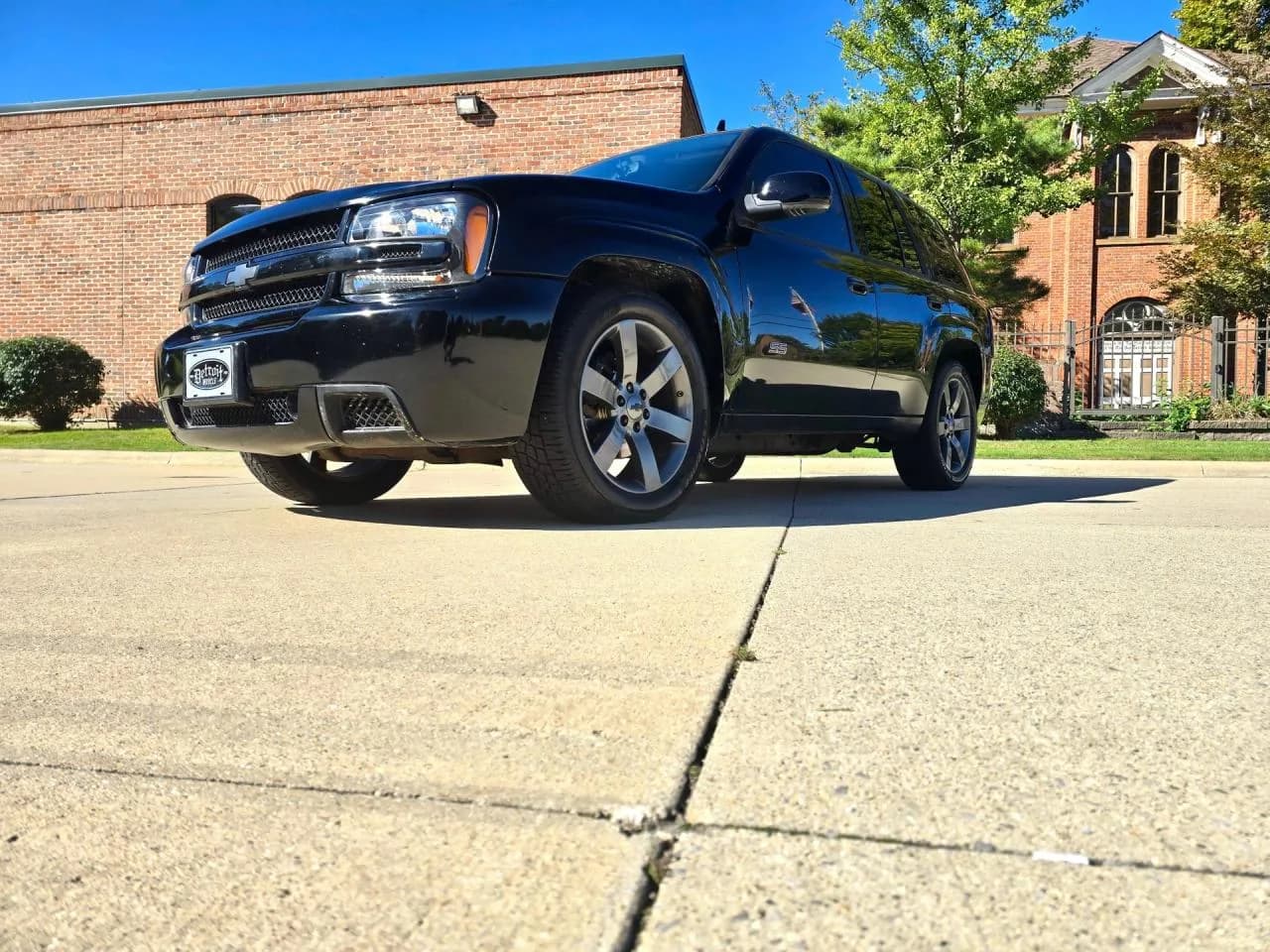 2006 Chevrolet Trailblazer SS - Thumbnail 3
