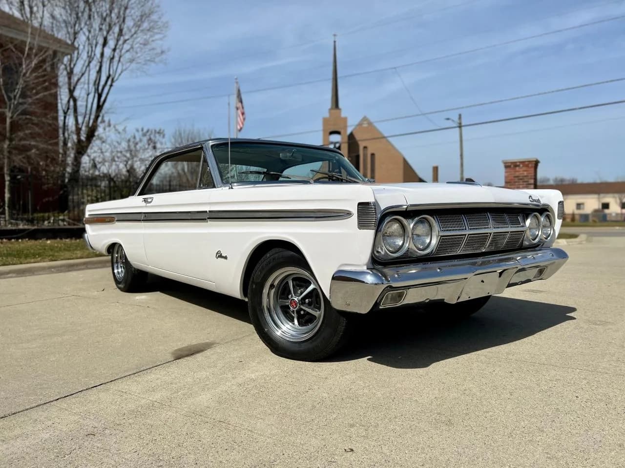 1964 Mercury Comet Caliente - Thumbnail 4