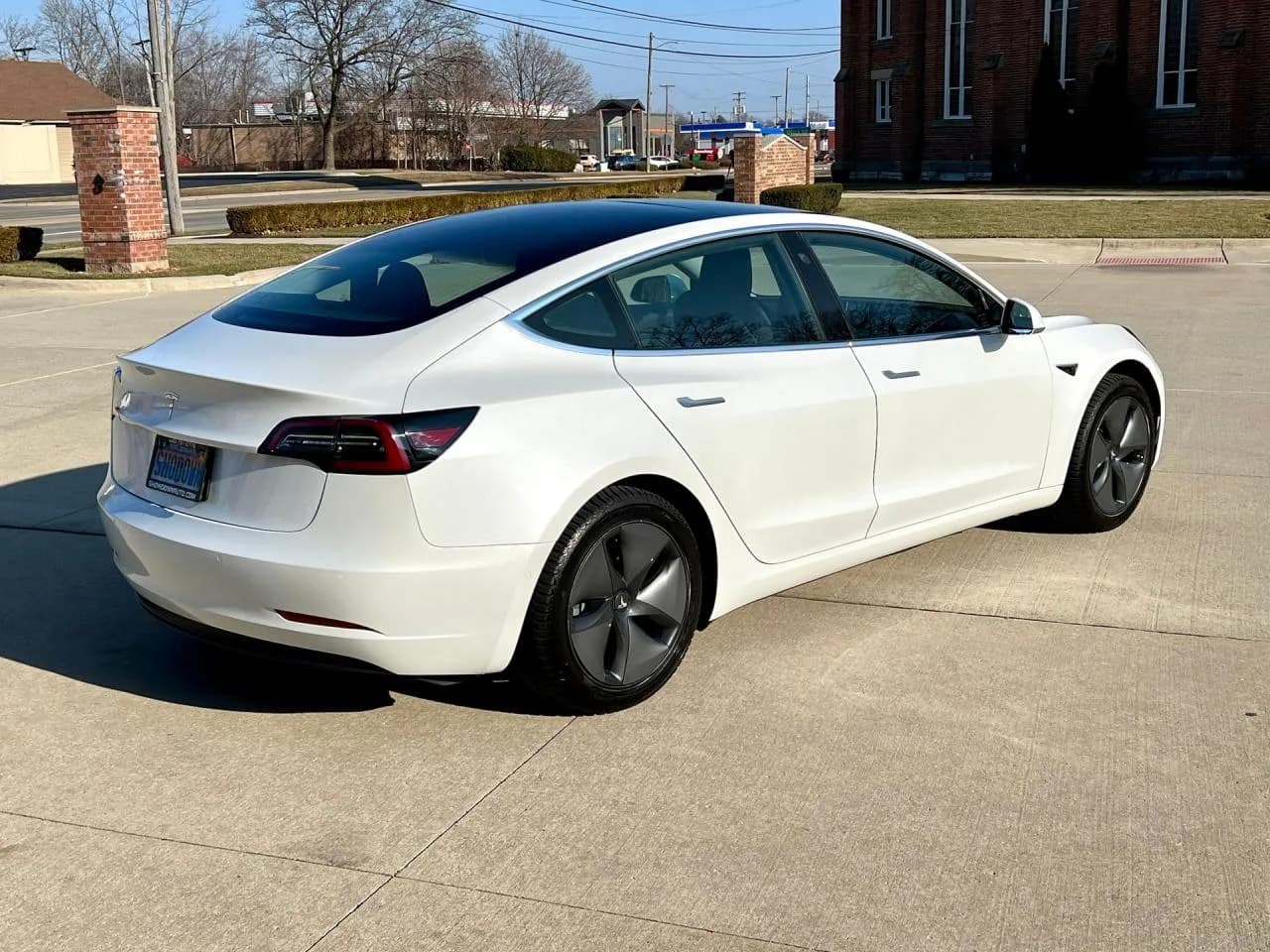 2019 Tesla Model 3 - Thumbnail 8