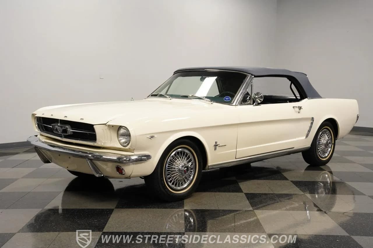 1965 Ford Mustang Convertible - Thumbnail 5
