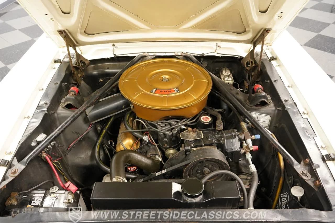 1965 Ford Mustang Convertible - Thumbnail 3