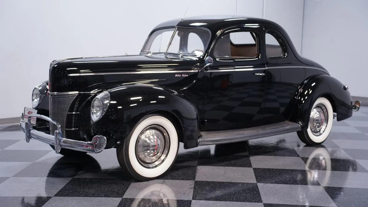 1940 Ford Deluxe Coupe - Thumbnail 6