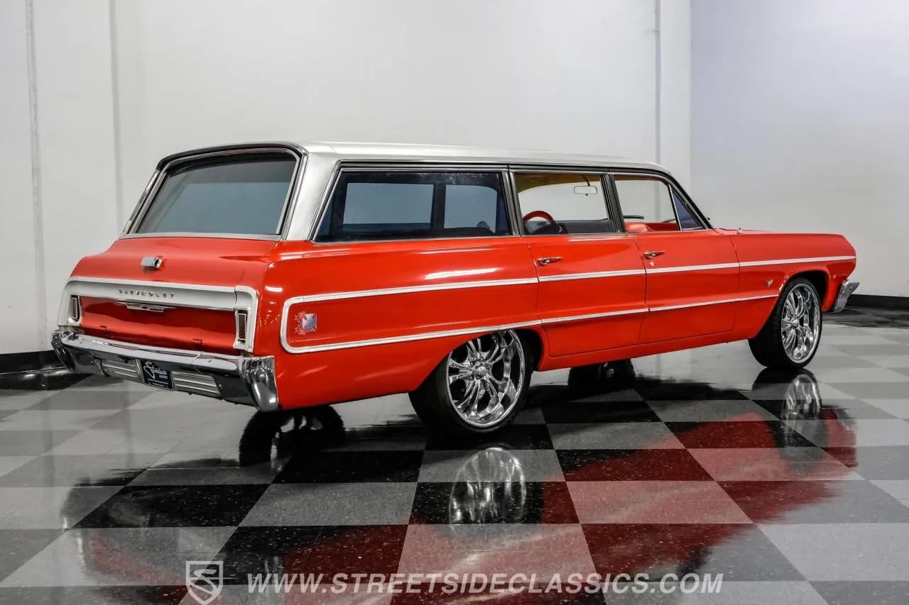 1964 Chevrolet Impala Wagon - Thumbnail 4