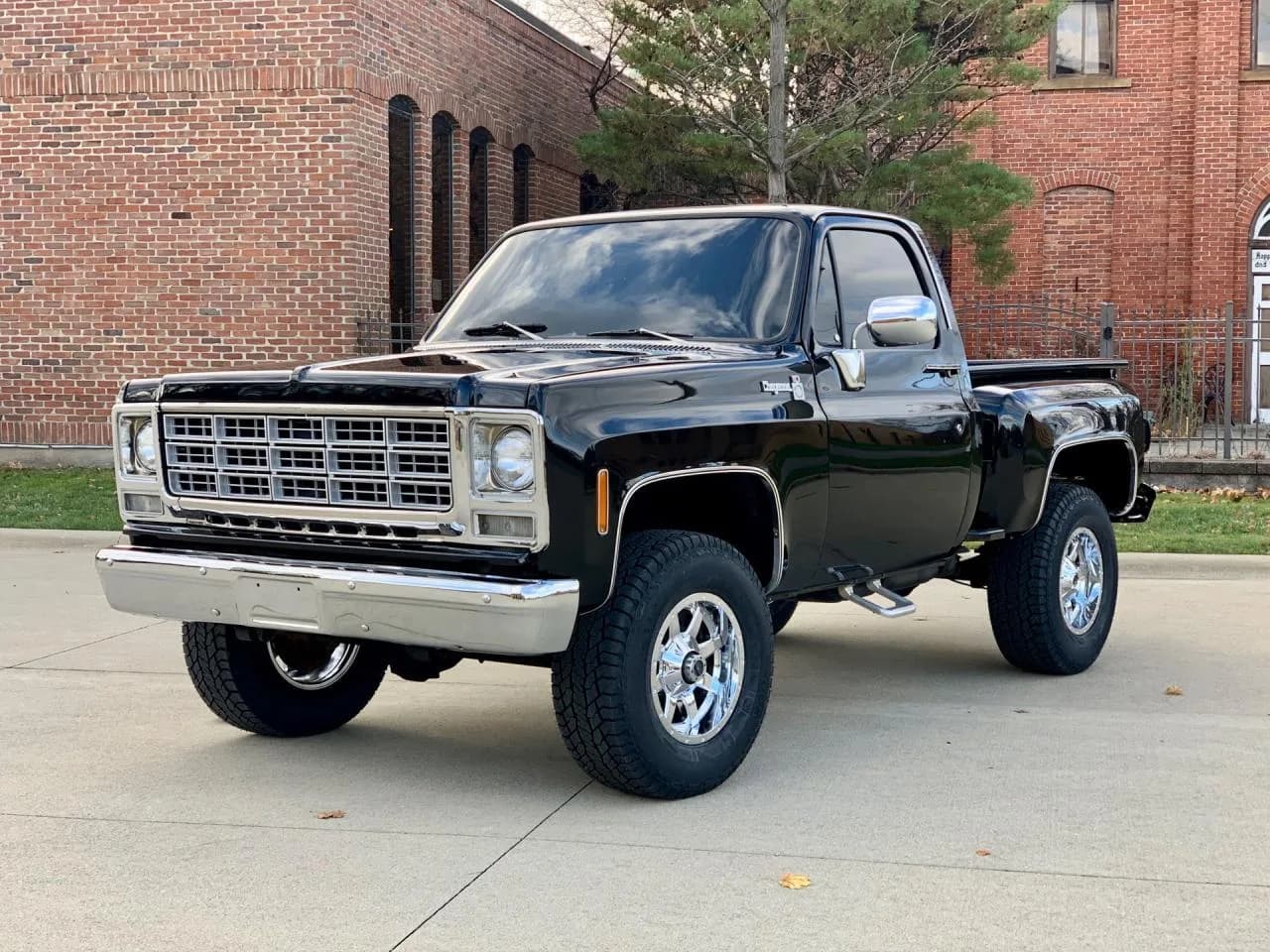 1978 GMC Sierra - Thumbnail 2