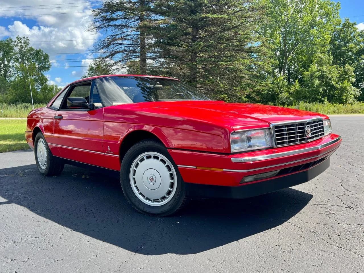 1989 Cadillac Allante - Thumbnail 3