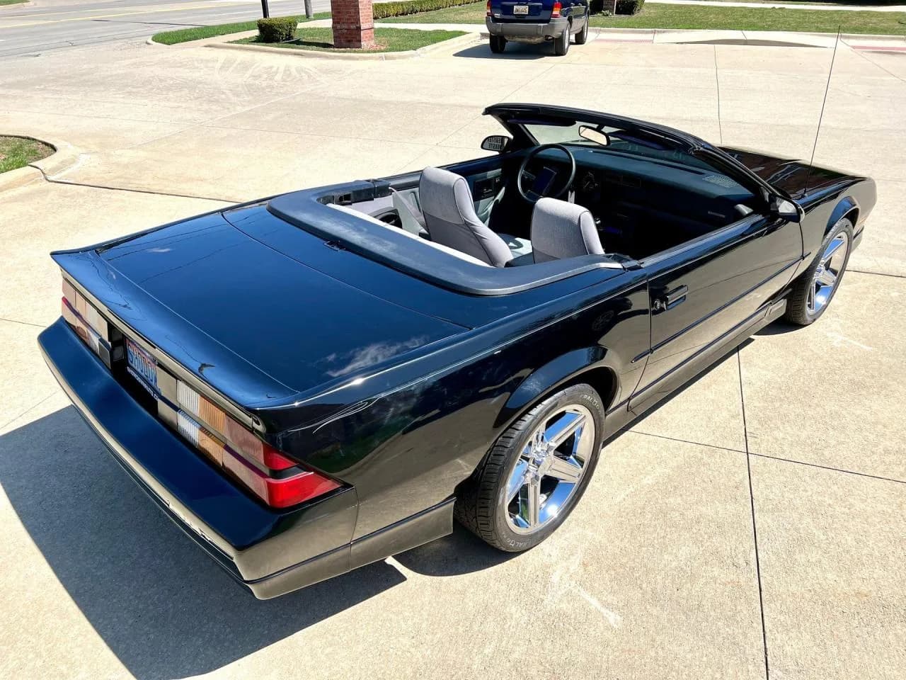 1989 Chevrolet Camaro RS - Thumbnail 6